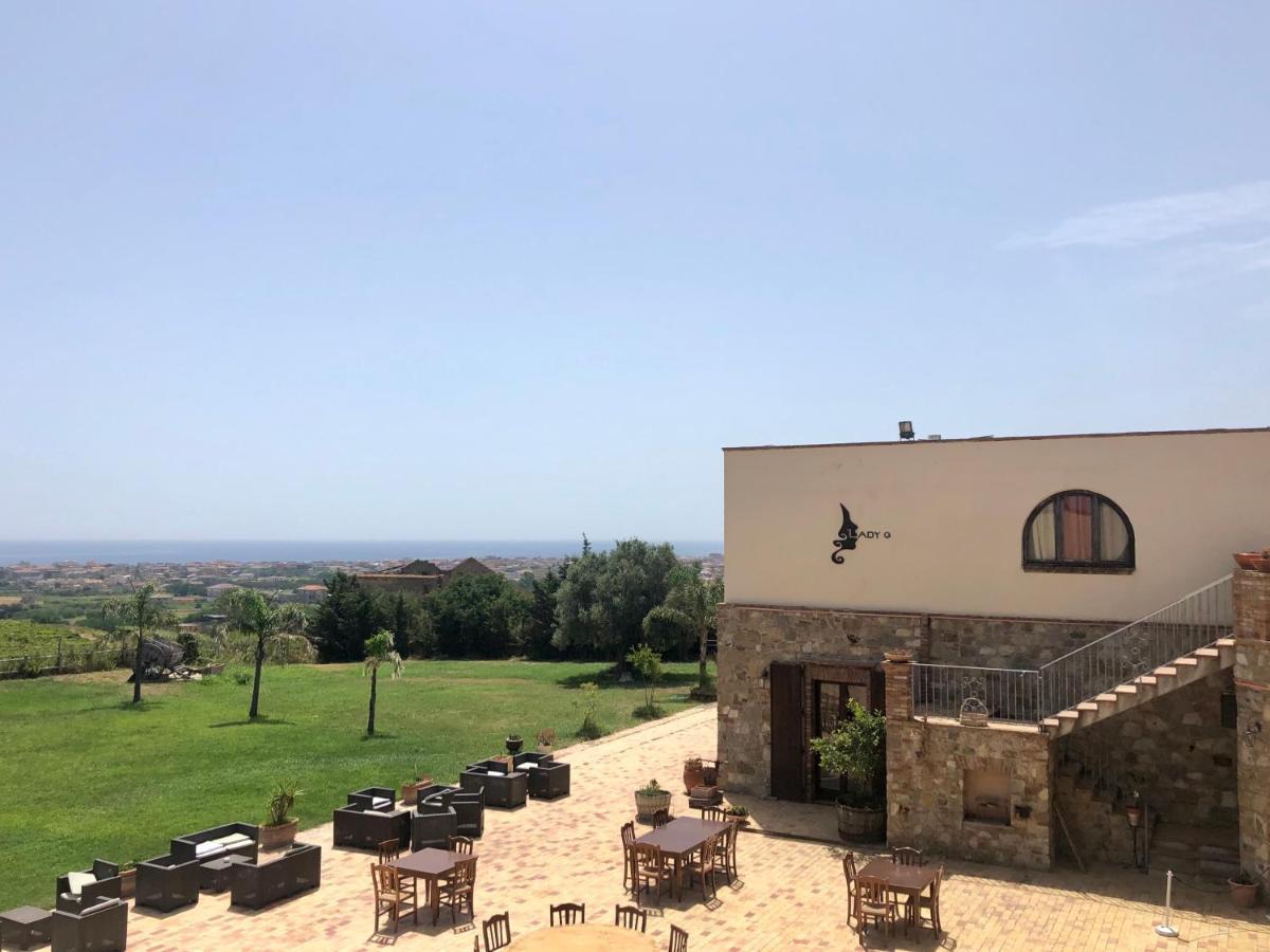 Agriturismo Donna Germana Cirò Marina Exterior foto
