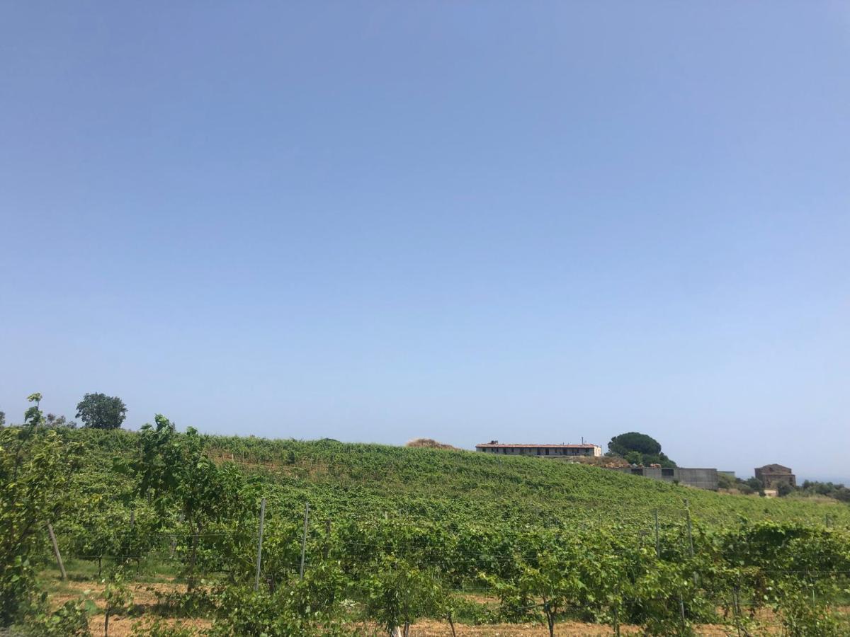 Agriturismo Donna Germana Cirò Marina Exterior foto