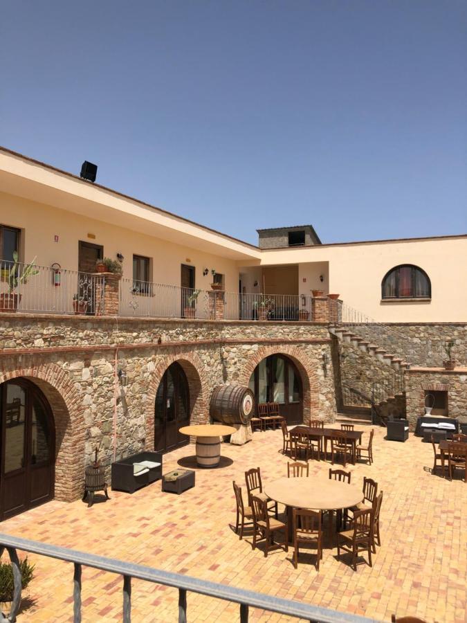 Agriturismo Donna Germana Cirò Marina Exterior foto