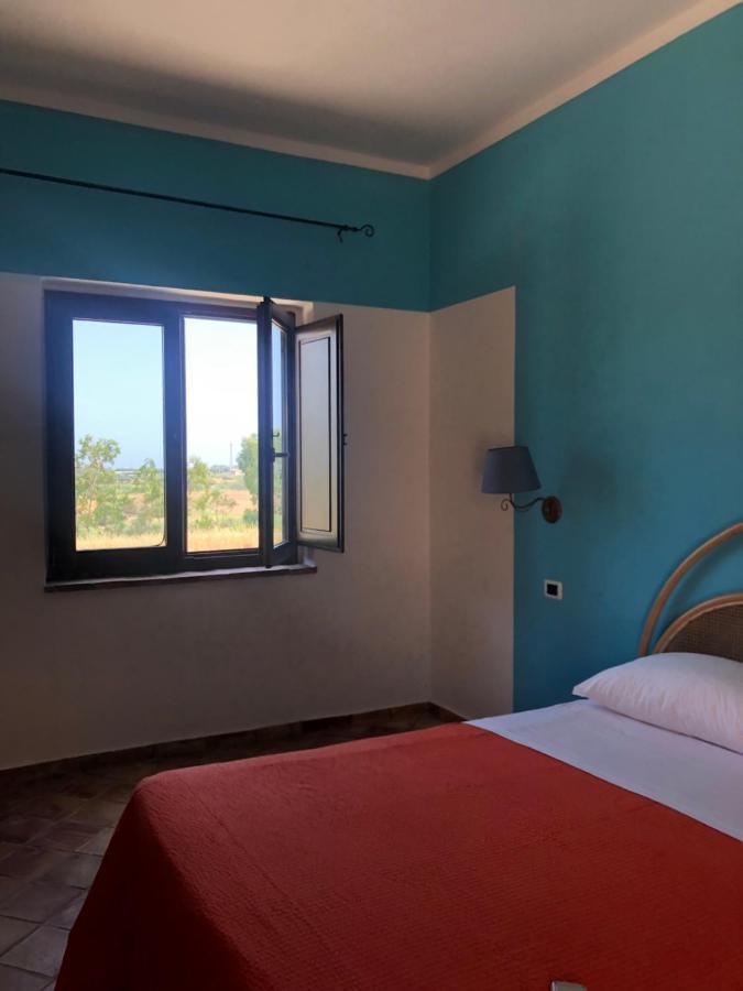 Agriturismo Donna Germana Cirò Marina Exterior foto