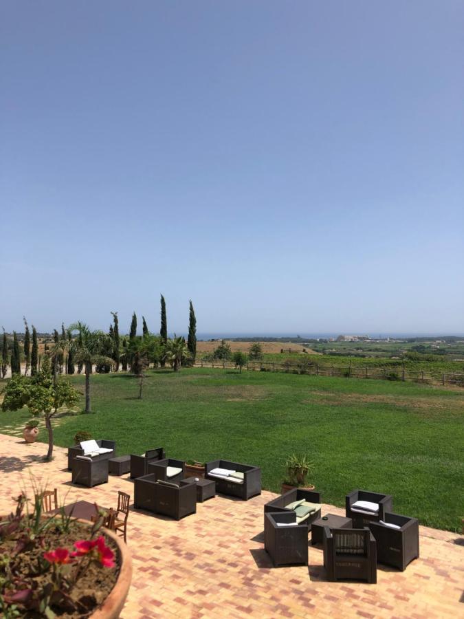 Agriturismo Donna Germana Cirò Marina Exterior foto