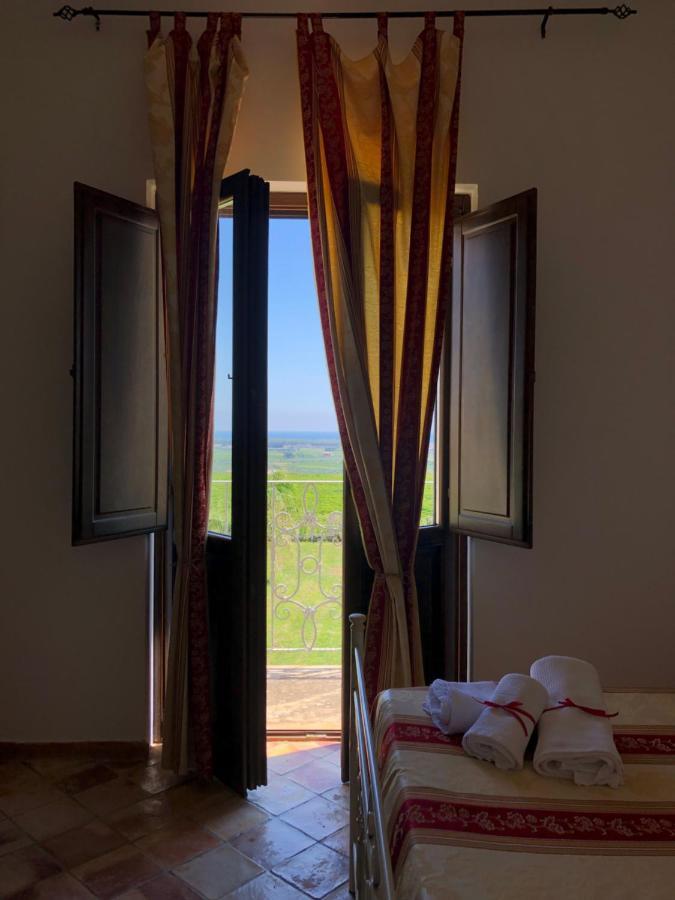 Agriturismo Donna Germana Cirò Marina Exterior foto