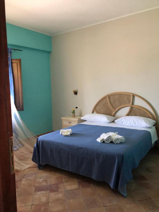 Agriturismo Donna Germana Cirò Marina Exterior foto