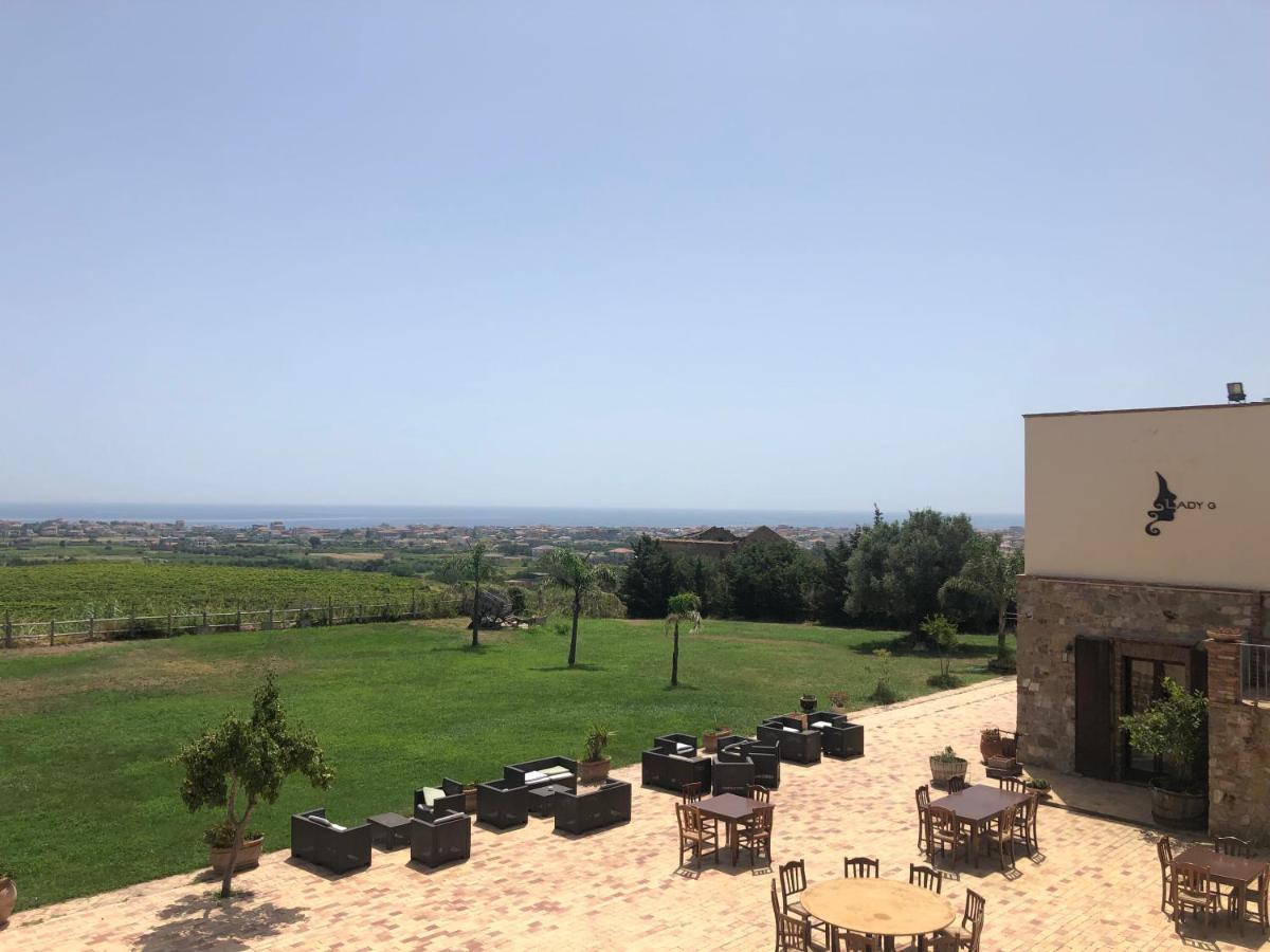 Agriturismo Donna Germana Cirò Marina Exterior foto