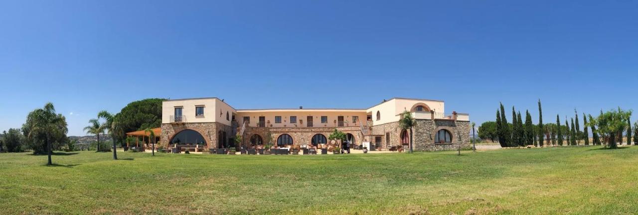 Agriturismo Donna Germana Cirò Marina Exterior foto