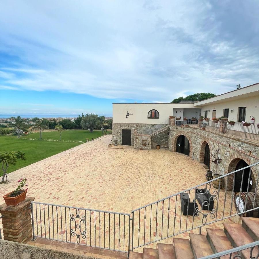 Agriturismo Donna Germana Cirò Marina Exterior foto