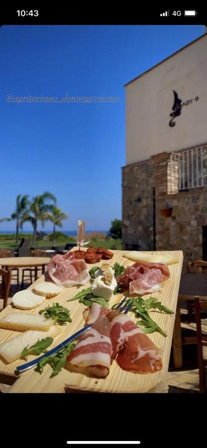 Agriturismo Donna Germana Cirò Marina Exterior foto